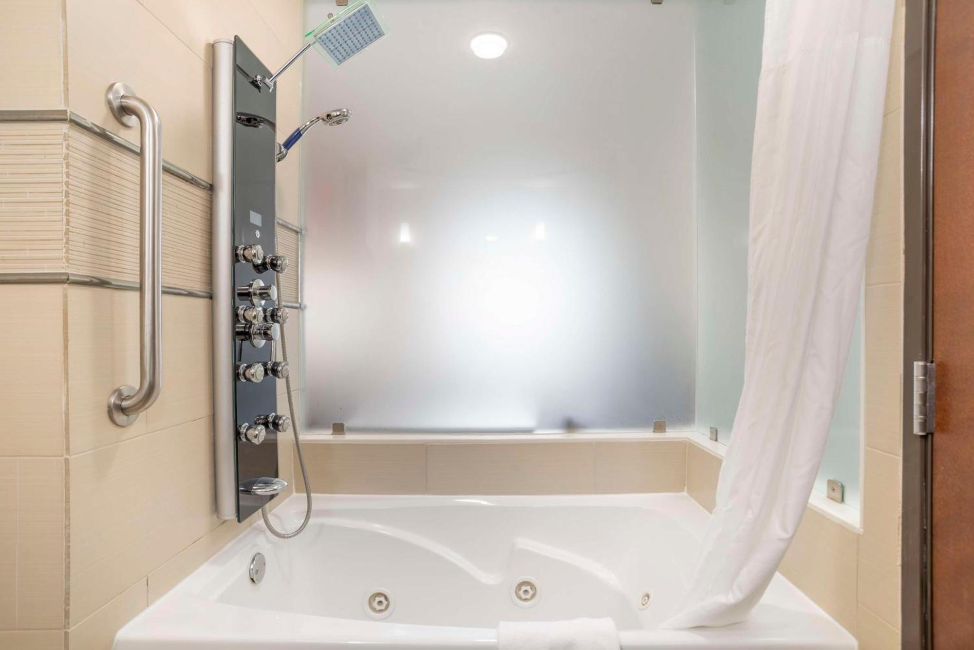 Best Western Plus Flowood Inn & Suites Exteriér fotografie